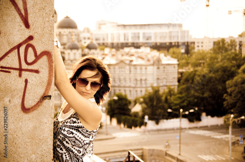 woman in the roof © Денис Петров