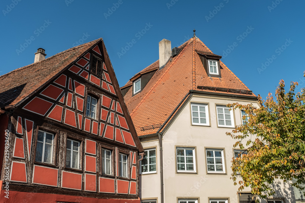 Rotes Fachwerkhaus in Nördlingen