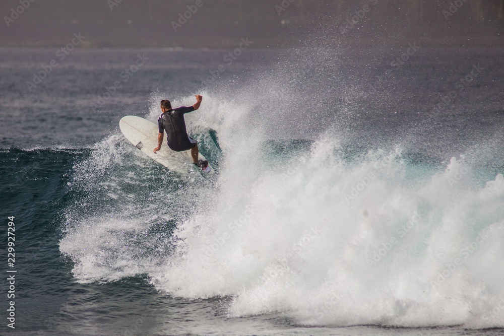 Naklejka premium surfing3