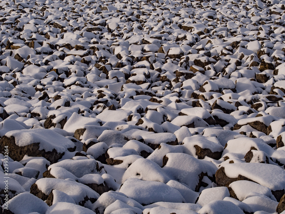 Obraz premium Chilled Rocks