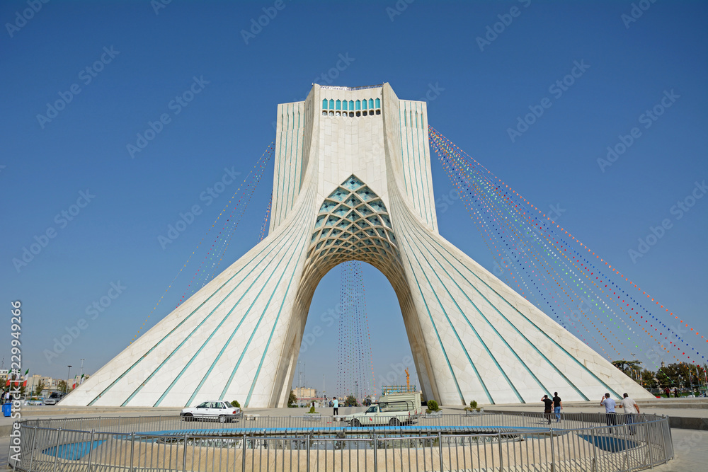 Fototapeta premium Azadi Tower, Teheran, Iran