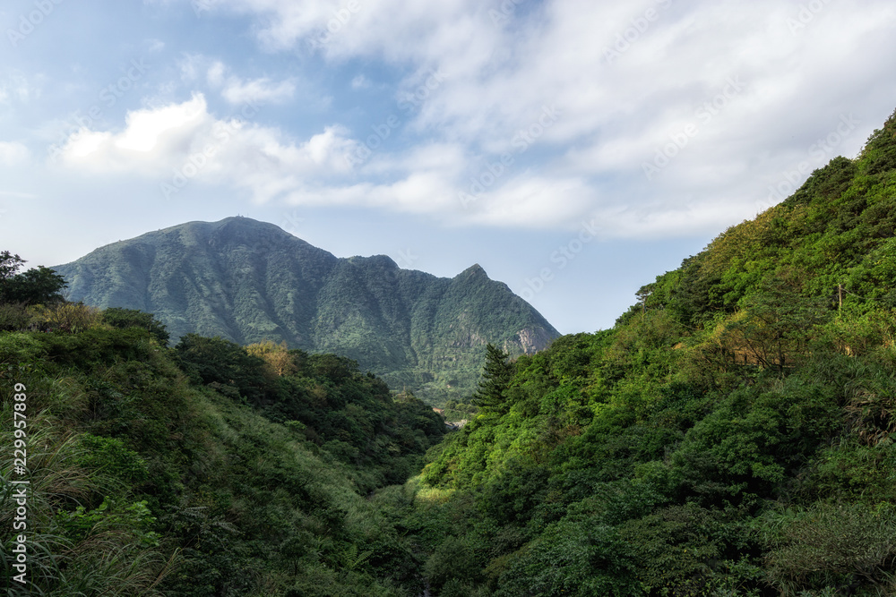 mountains in Jinguashi