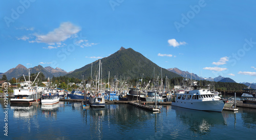 Tableau sur toile Sitka Alaska Harbor Panorama