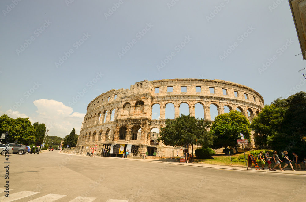 Arena di Pola - Anfiteatro Romano (Pula) Croazia Stock Photo | Adobe Stock