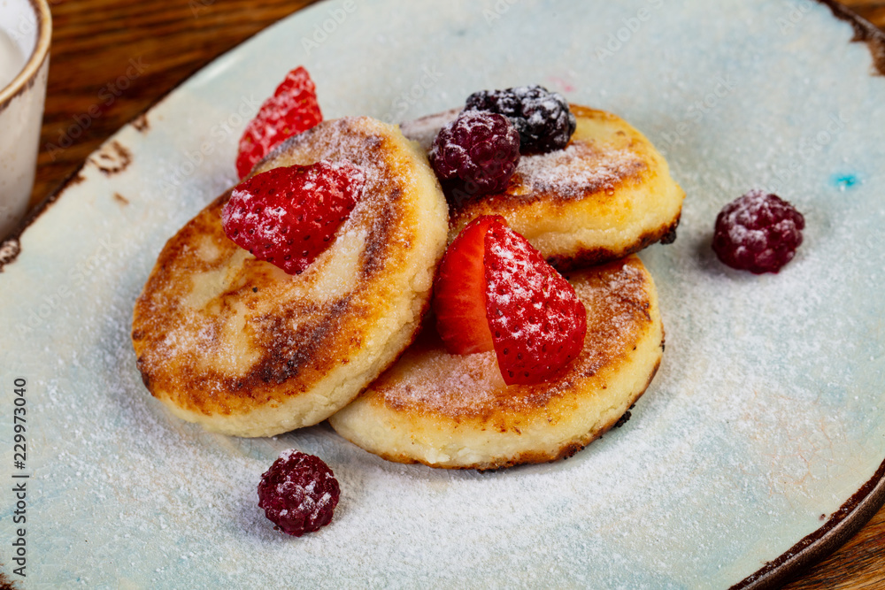 Cheese pancakes with berries Cheese pancakes with berries
