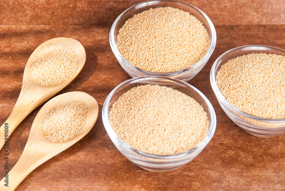 Raw Organic Amaranth Grain - Amaranthus Raw Organic Amaranth Grain - Amaranthus