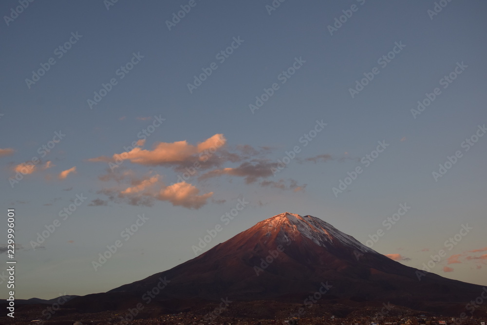 Fototapeta premium Volcano Misti in Arequipa