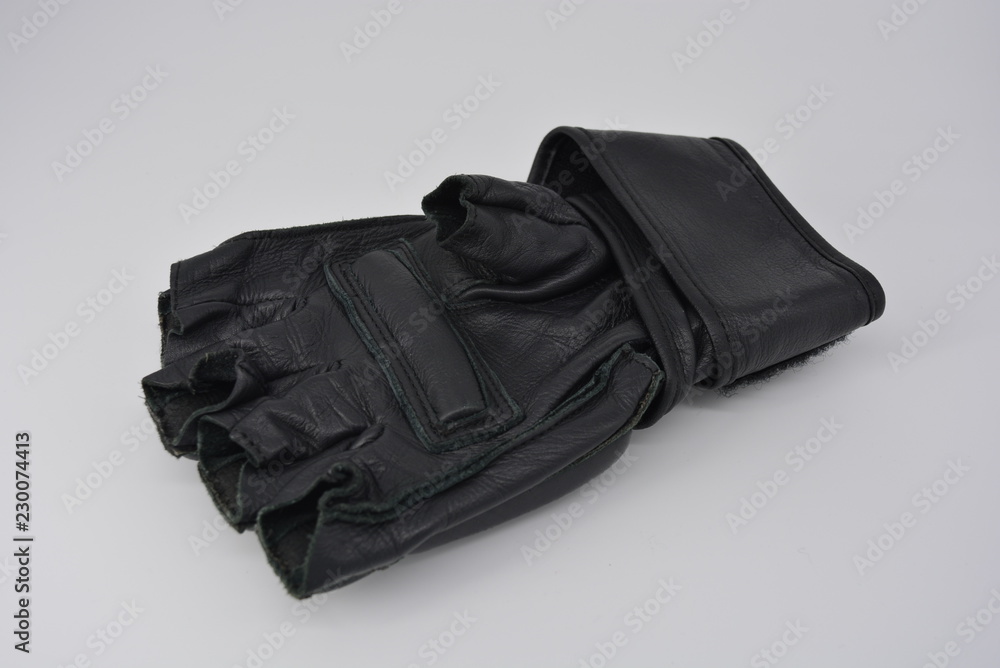 Black men's leather gloves for sport and training, sporting events, boxing and mixed sports, sport and the power of men Black men's leather gloves for sport and training, sporting events, boxing and mixed sports, sport and the power of men