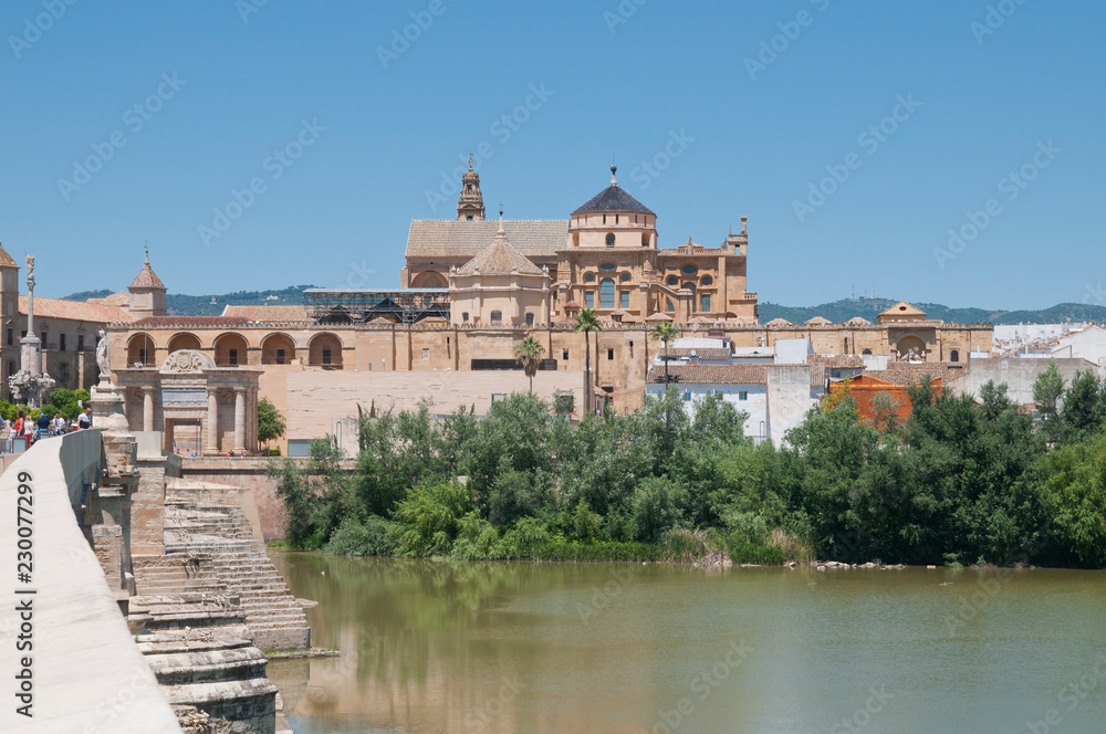 Puente Romano, Córdoba, Andalusien, Spanien