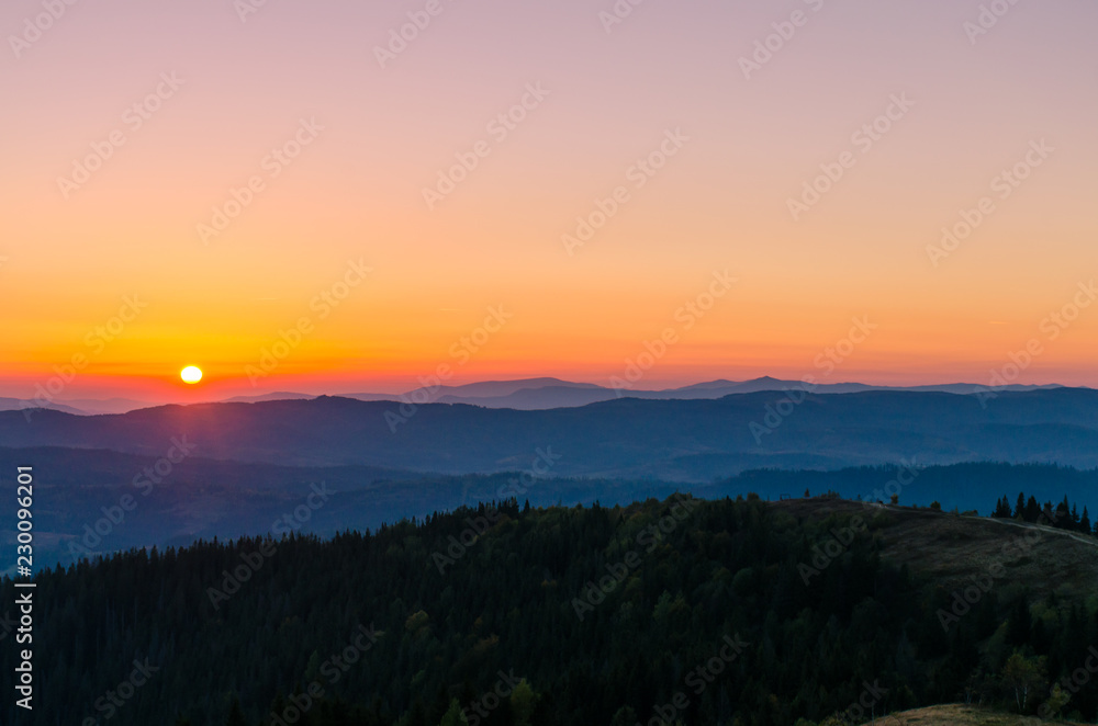 Fototapeta premium Sunset in the Carpathian Mountains in the autumn season