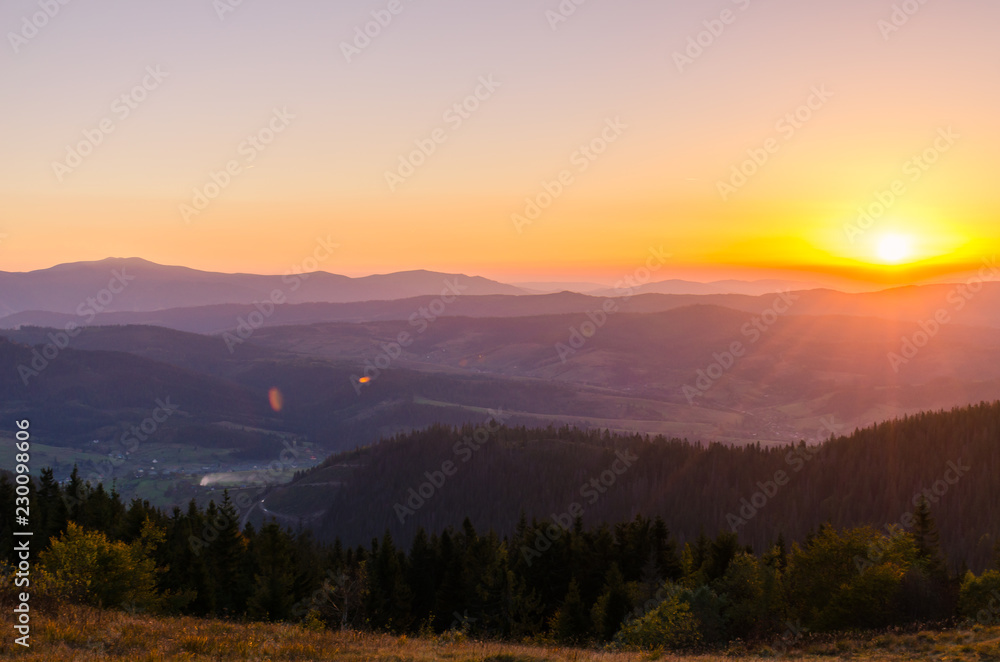 Fototapeta premium Sunset in the Carpathian Mountains in the autumn season