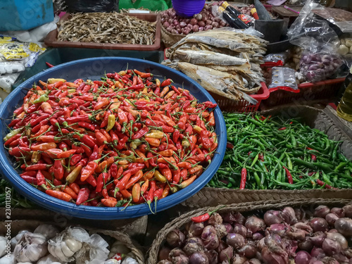 spices in the market © Edmis