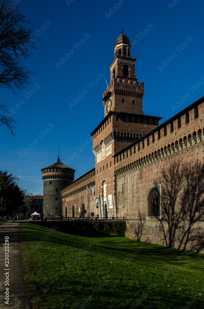 the castle in milan, on of the most visited builiding in milan, the castle in milan, on of the most visited builiding in milan, view of the south east wing  during a sunny day