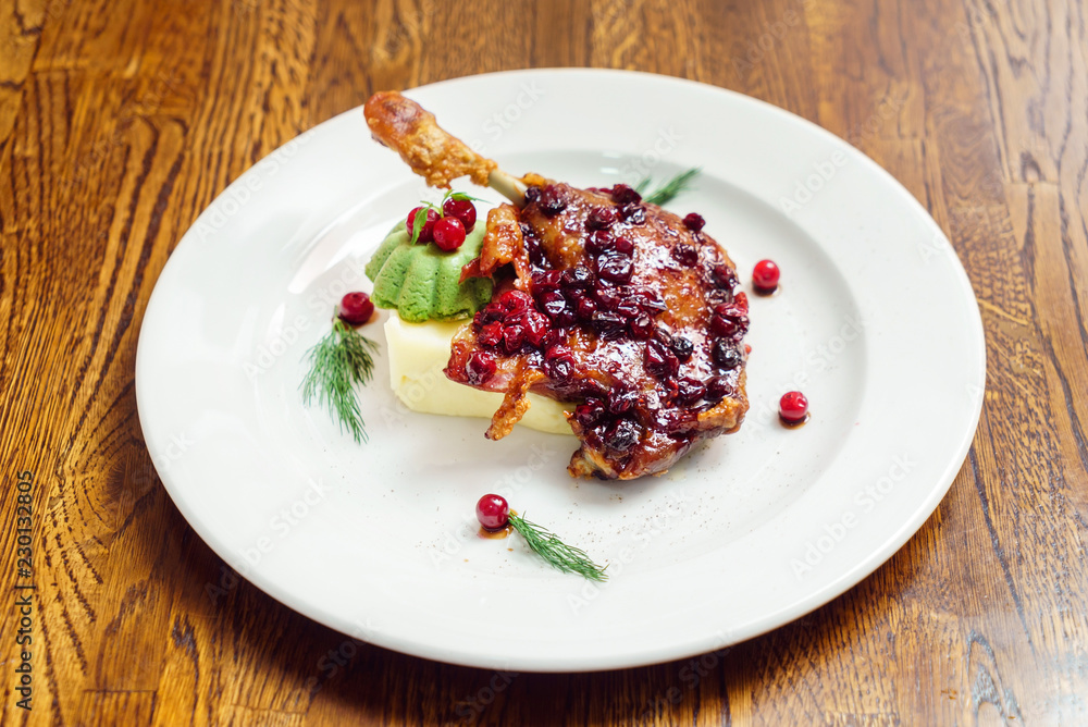 roasted duck leg with cranberry sauce roasted duck leg with cranberry sauce