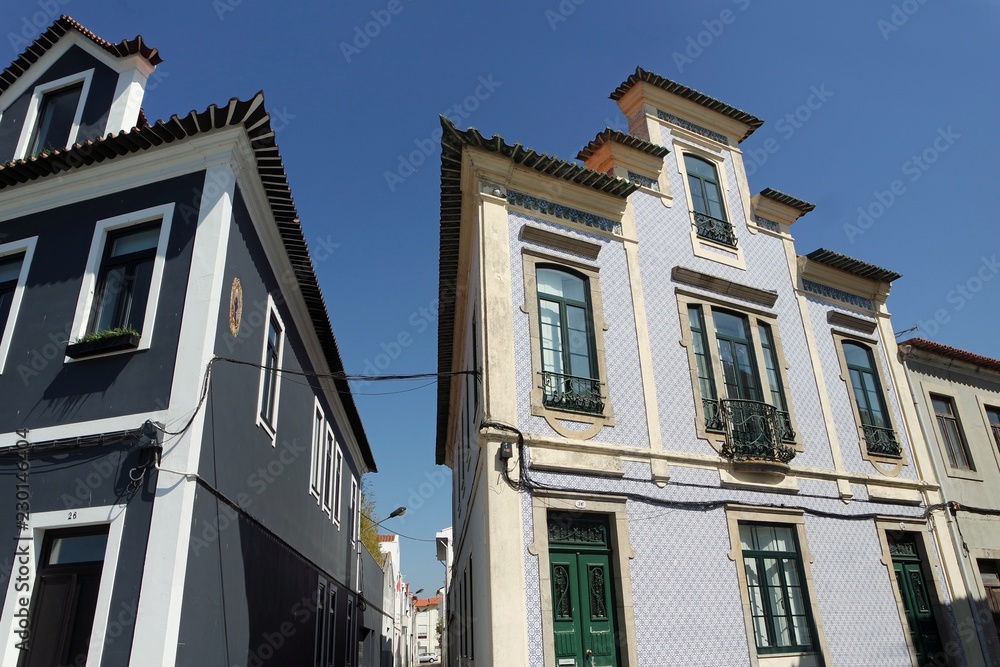 residencial area of aveiro with colorful houses