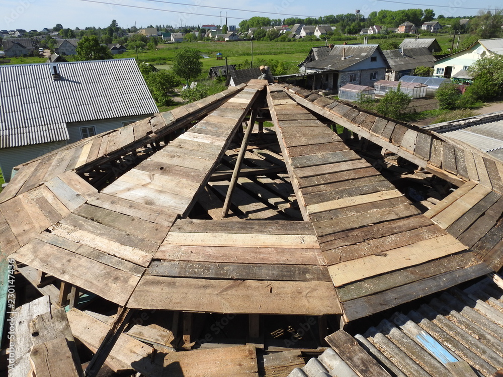 Obraz premium wood, wooden frame, round wooden frame, architecture, wooden dome