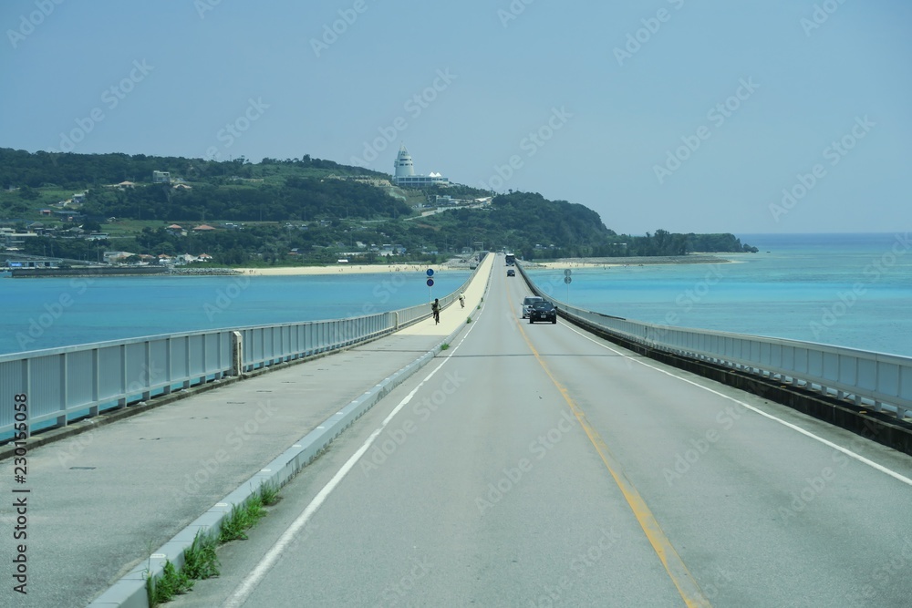 沖縄の古宇利大橋