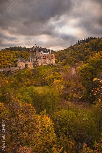 Burg Schloss in der Eifel Deutschland