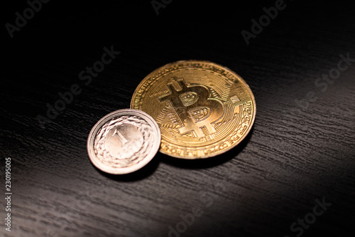 Bitcoin polish zloty currency cryptocurrency comparison