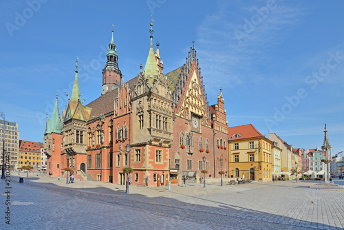 Ratusz we Wrocławiu, Polska