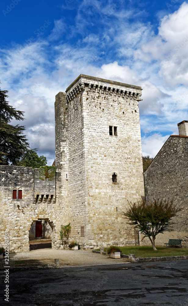 Tour château d'Eymet