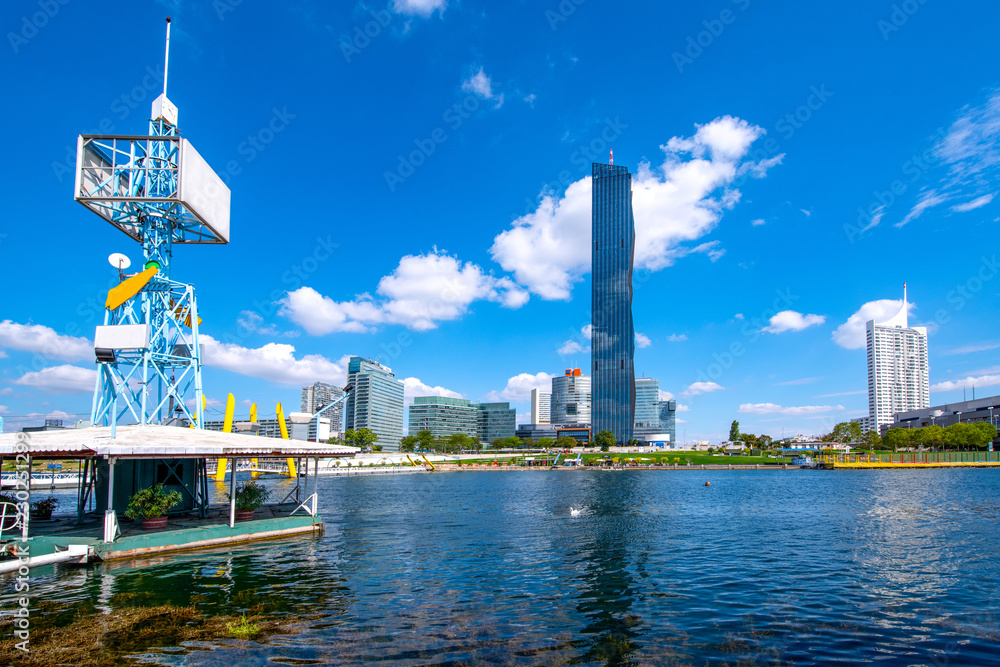 Naklejka premium Wiedeń, Donaucity