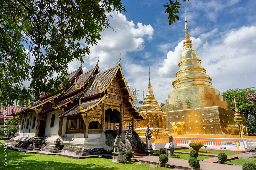 Naklejka premium Old wooden sanctuary of Wat Phra Sing Ancient Temple of Chiangmai, Thailand