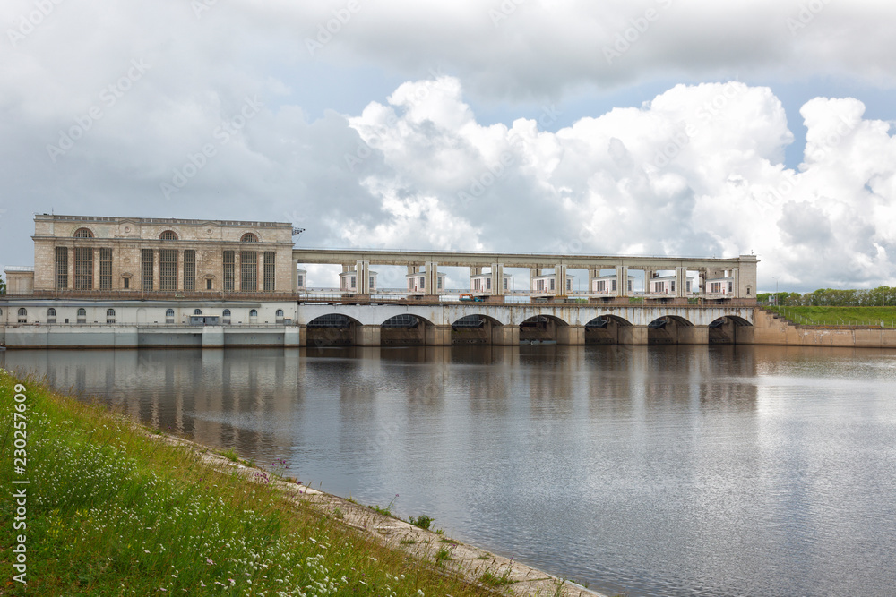 Fototapeta premium View of the Uglich hydroelectric power station. Uglich, Yaroslavl region