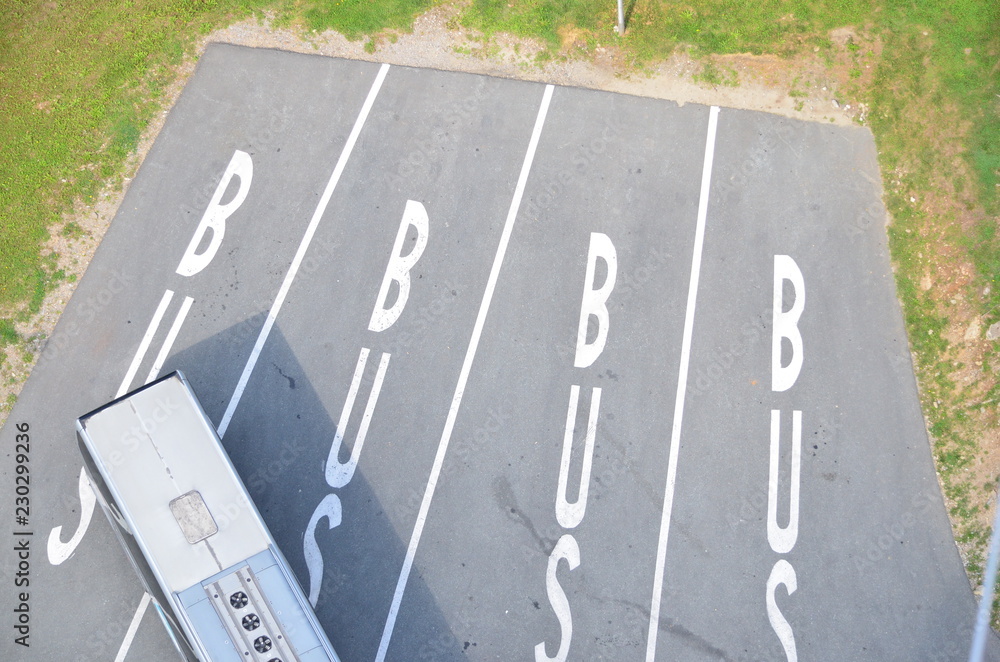 Fototapeta premium Bus Parkplatz