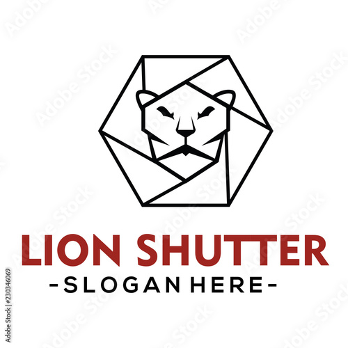 Fototapeta Naklejka Na Ścianę i Meble -  King Lion Logo Design Inspiration Vector 