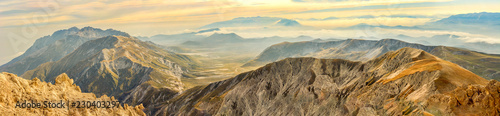 Photo Amazing Panorama format of Centenario Mountain at the sunset Time - Abruzzo Ital