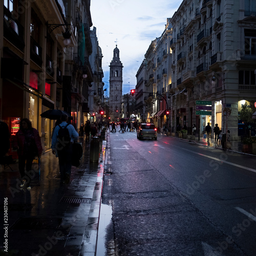 Calle de la Paz de noche  Valencia