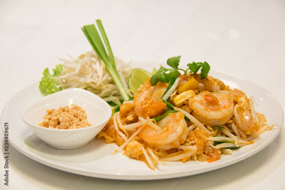 Pad Thai Stir-Fried Rice Noodle with Shrimp Pad Thai Stir-Fried Rice Noodle with Shrimp