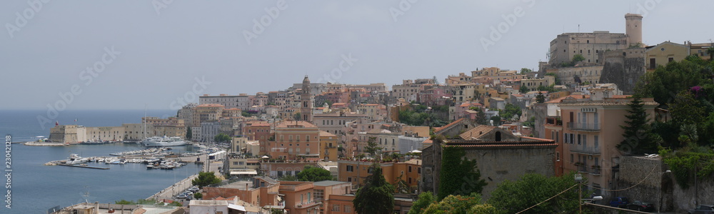 Gaeta - panorama dalla chiesa di San Francesco