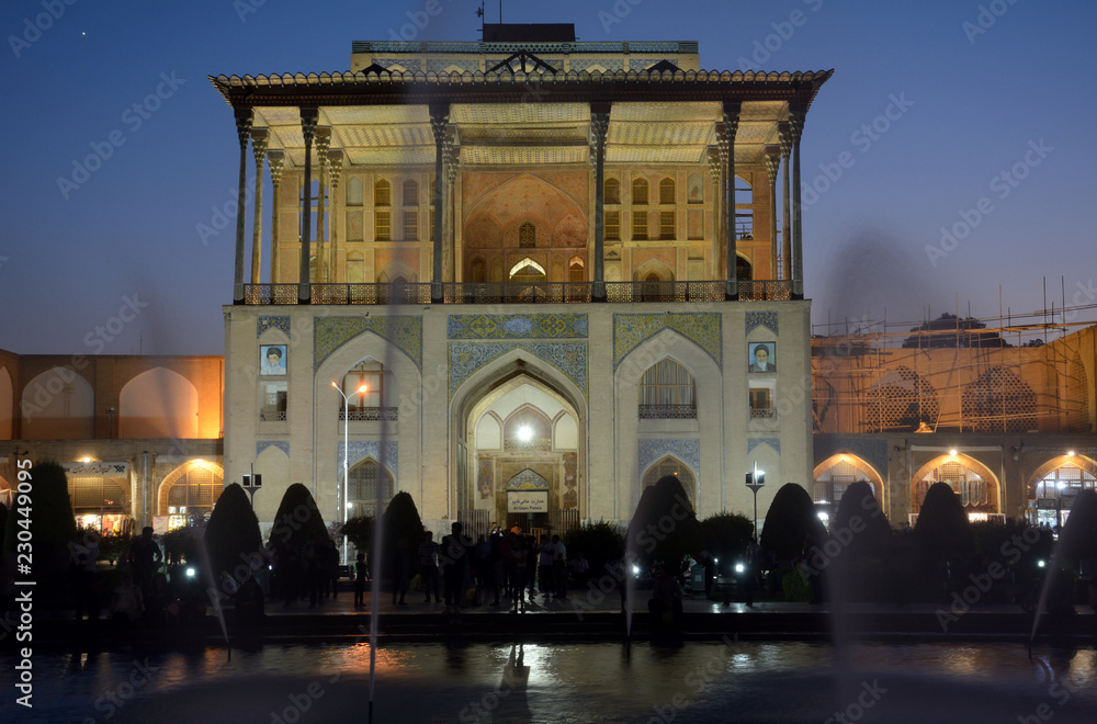 Fototapeta premium Ali Qapi Palace, Isfahan, Iran