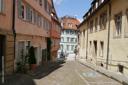 Fototapeta Naklejka Na Ścianę i Meble -  Mittelalterliche Gasse Schulberg Tübingen