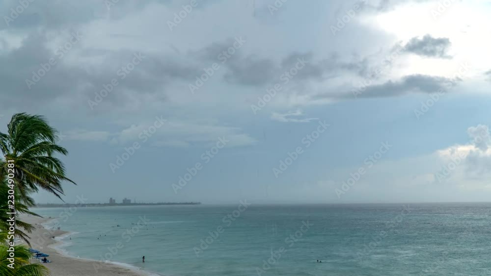 Time lapse video from Varadero beach in Cuba Time lapse video from Varadero beach in Cuba