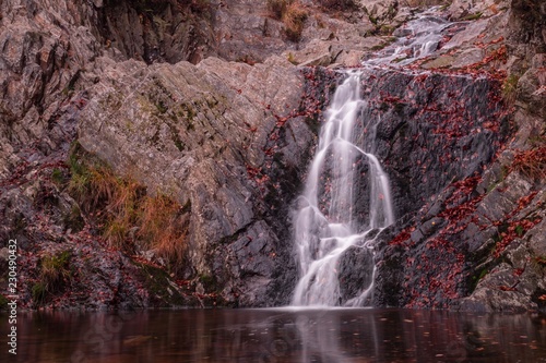 Fototapeta Naklejka Na Ścianę i Meble -  Waterfall In Autumn