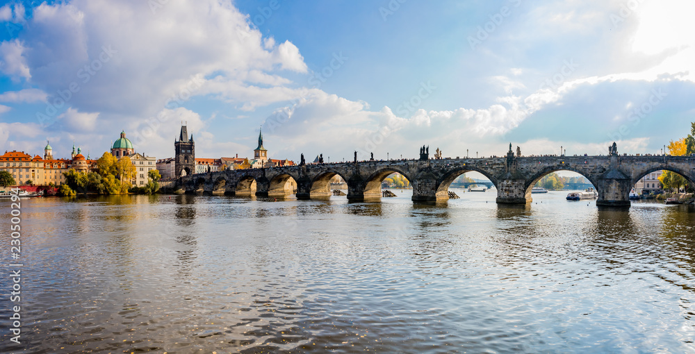 Fotografie Panorama du Pont Charles de Prague