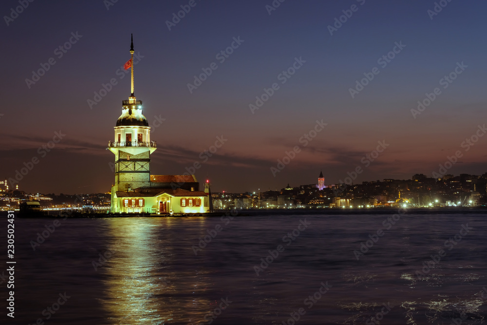 Maiden's Tower in Istanbul at night, It's known as Kizkulesi
