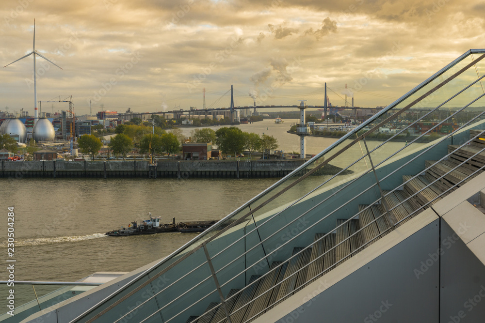 Aussicht auf die Köhlbrandbrücke Hamburg