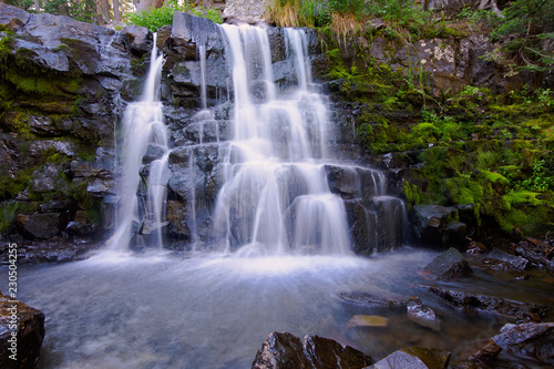 Lake Irwin Waterfall