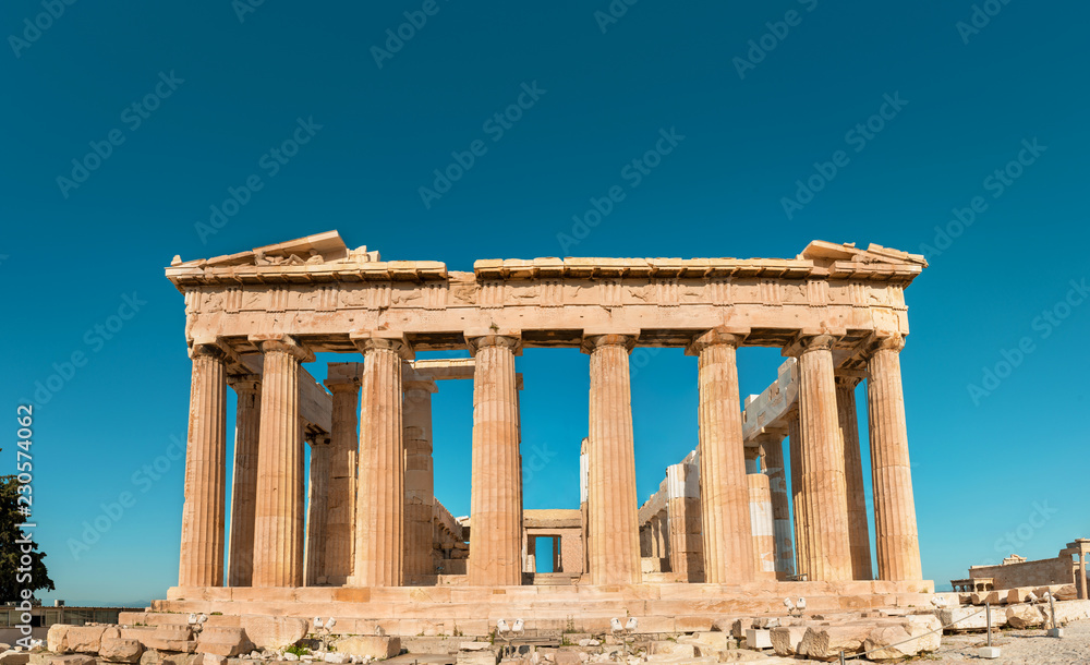 Parthenon of Acropolis front photo shoot in the morning with no tourists around.