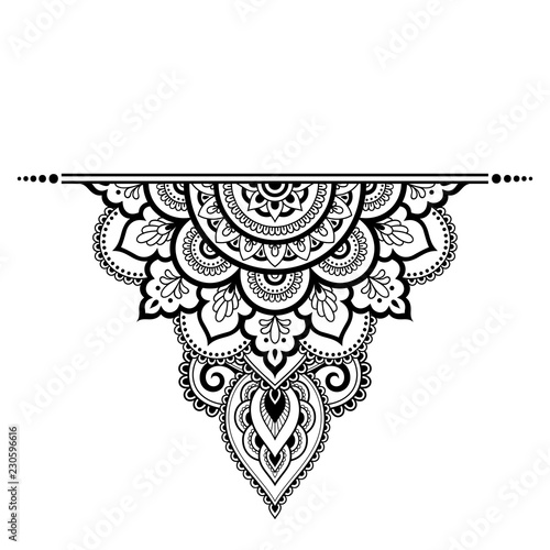 Mehndi mandala pattern for Henna drawing and tattoo. Decoration in ethnic oriental, Indian style.