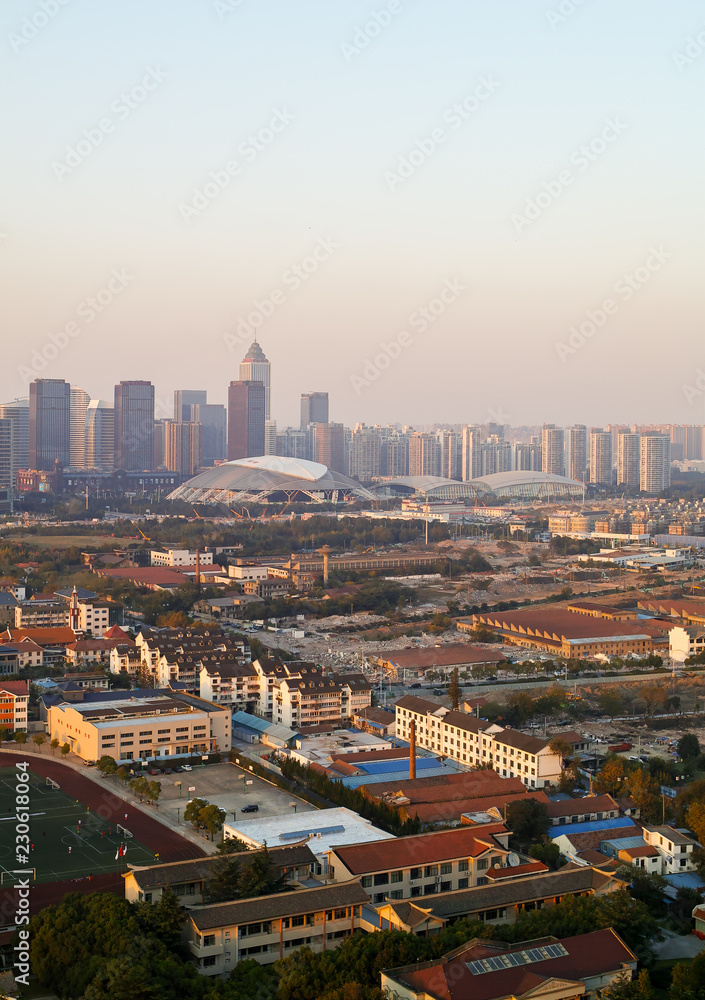 Naklejka premium Miasto Nantong, widok z góry Langshan, Jiangsu, Chiny