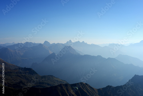 Fototapeta Naklejka Na Ścianę i Meble -  Allgäuer Alpen - Blick vom Nebelhorn 