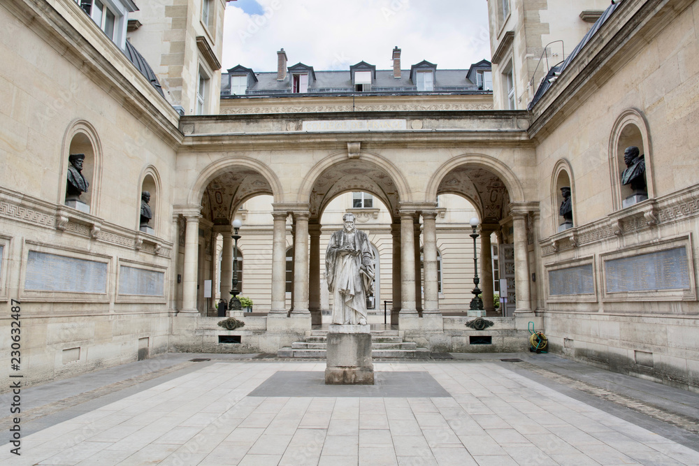 Statue of Guillaume Budé at College de France, Paris