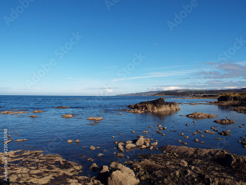 sea and rocks © Gordon Taylor