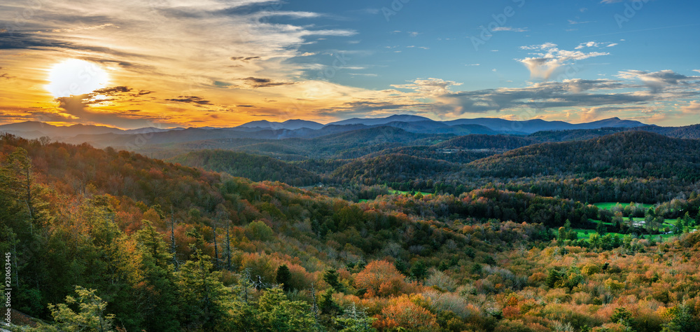 Autumn Sunset at Flat Rock on the Blue Ridge Parkway - North Carolina - obrazy, fototapety, plakaty 