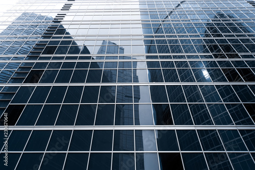 Mirror scyscrapers facade
